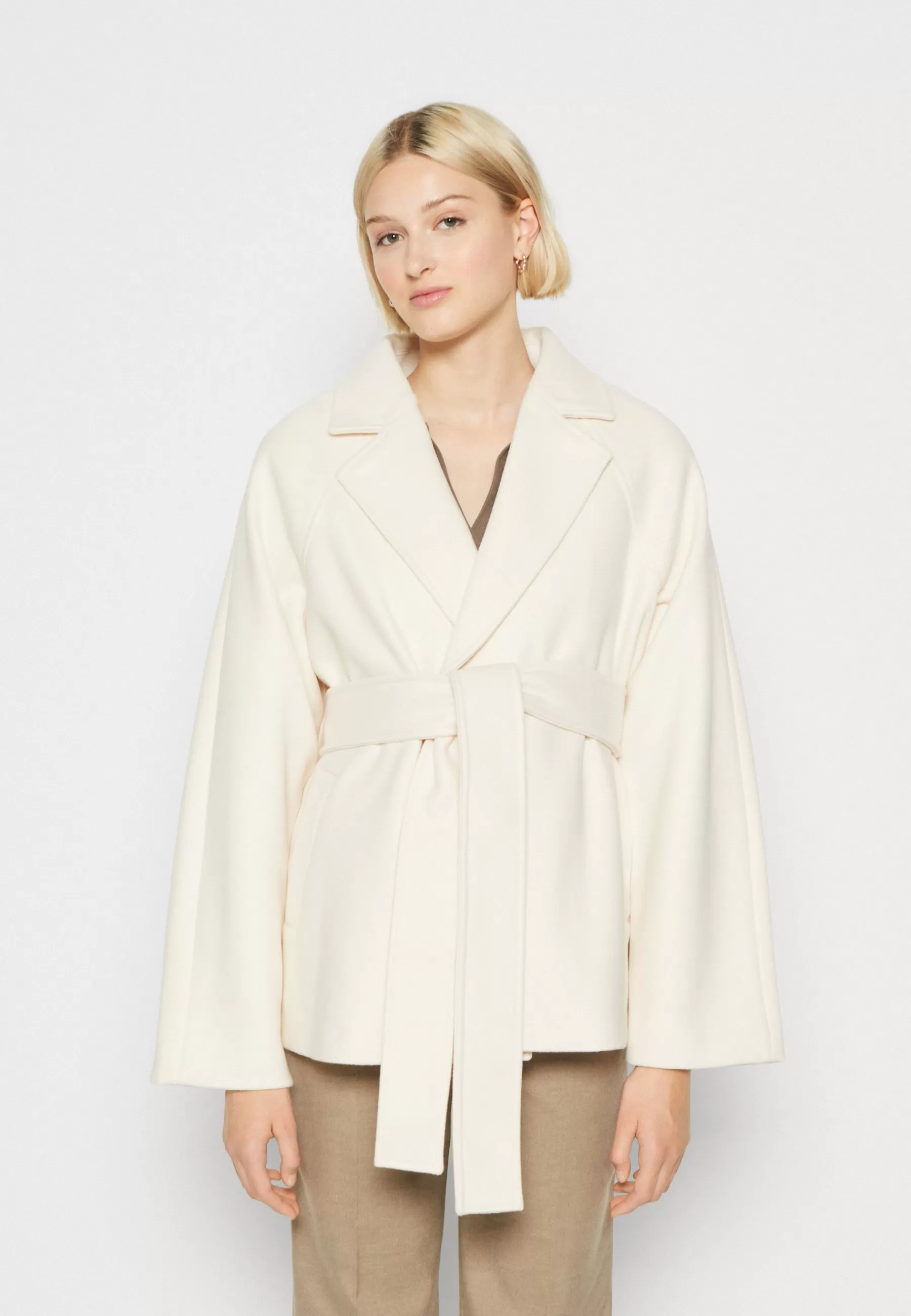 Gina Tricot Belted Short Coat - Halflange Jas>Dames Wollen Jassen