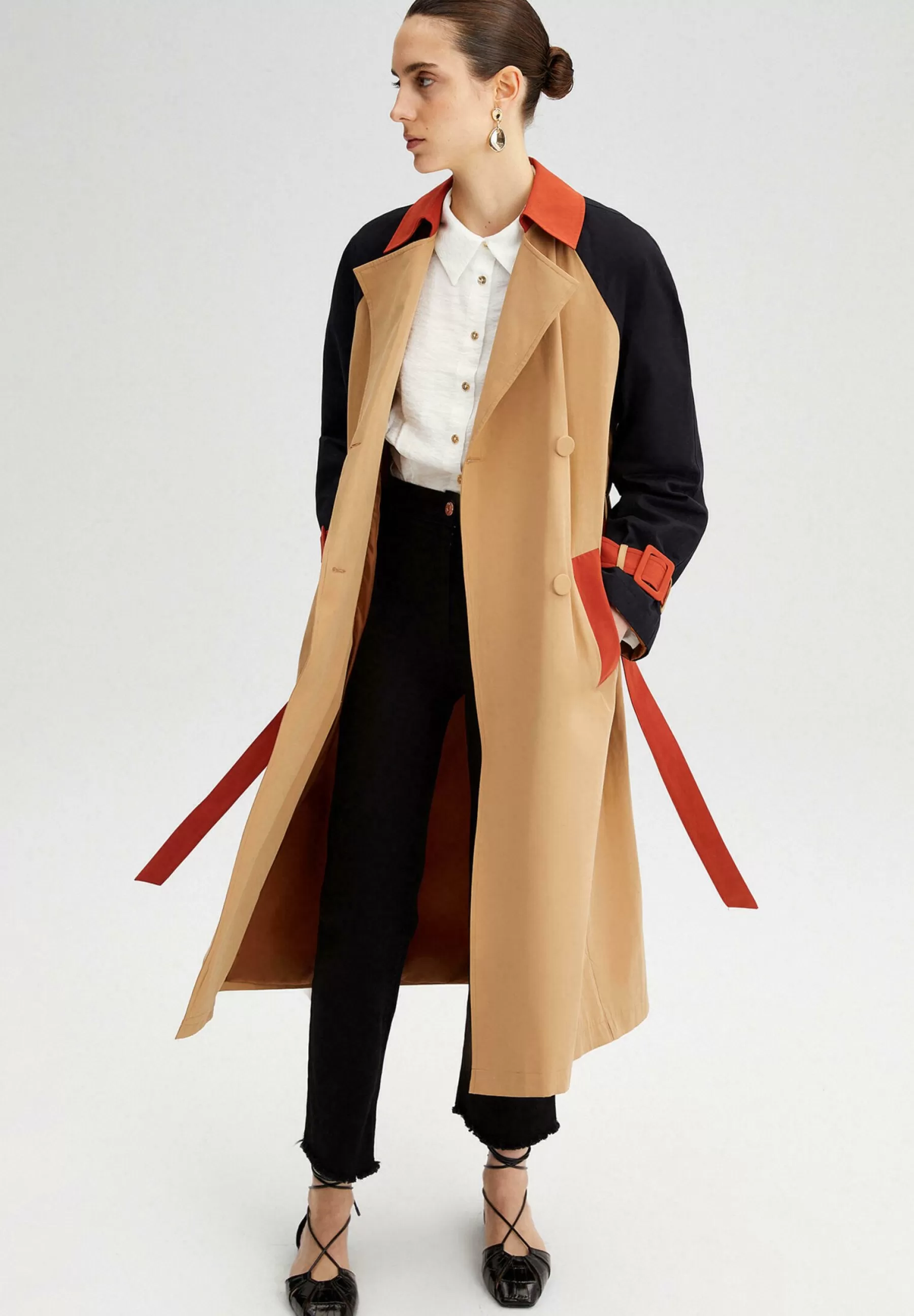 Dames Touché Privé Trenchcoats | Block Colored - Trenchcoat