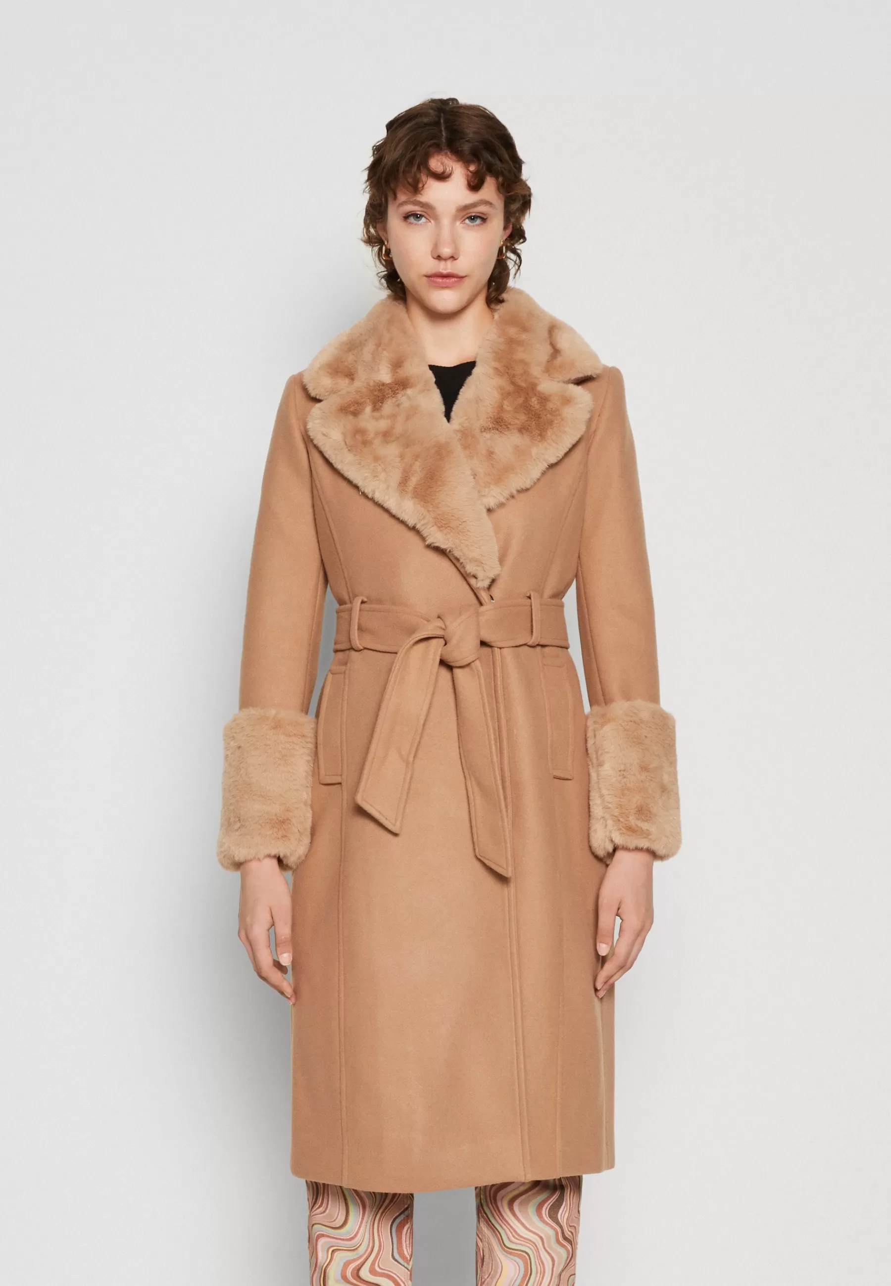 Forever New Jordie Cuff Coat - Mantel>Dames Wollen Jassen