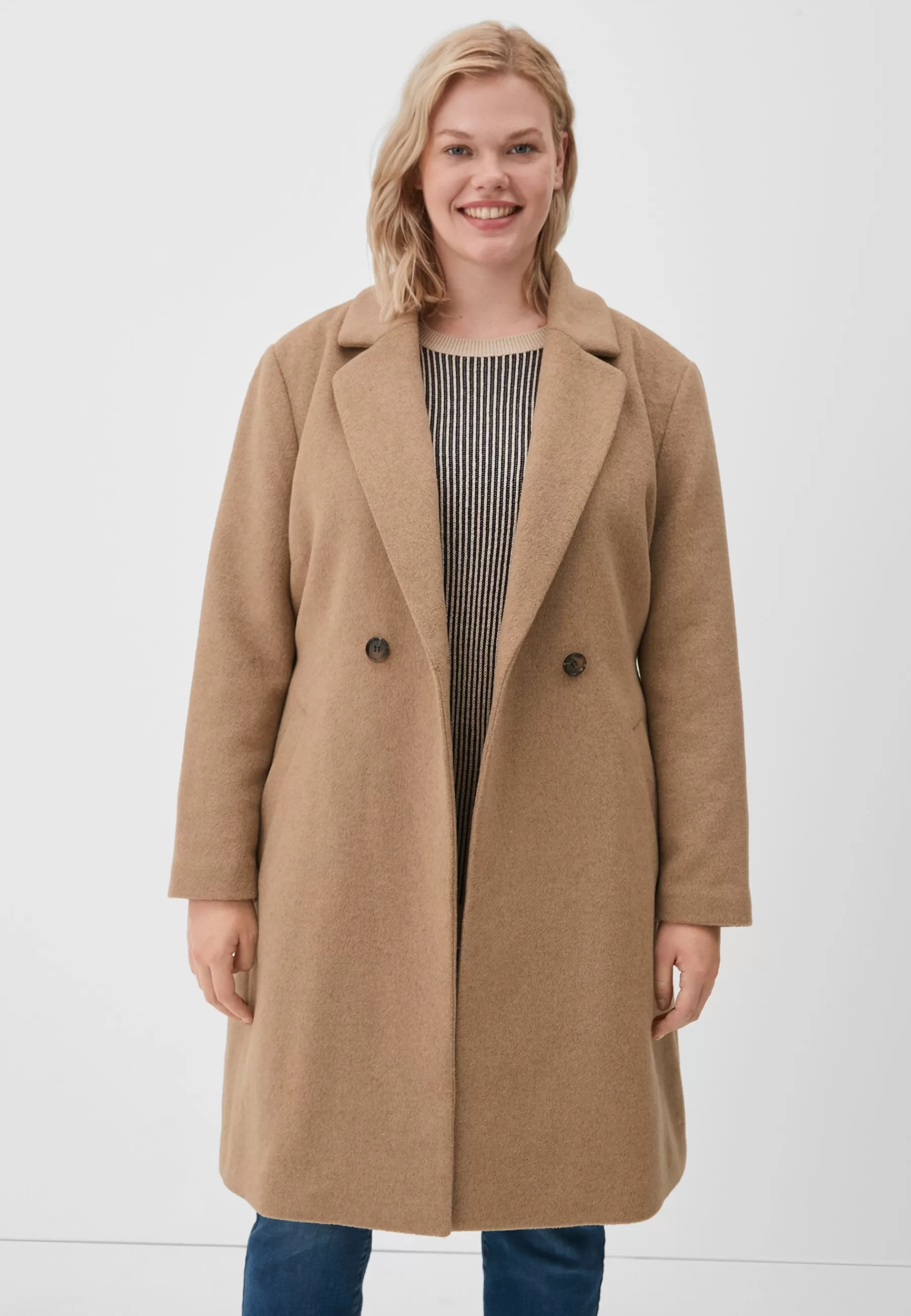 Dames Triangle Trenchcoats | Trenchcoat