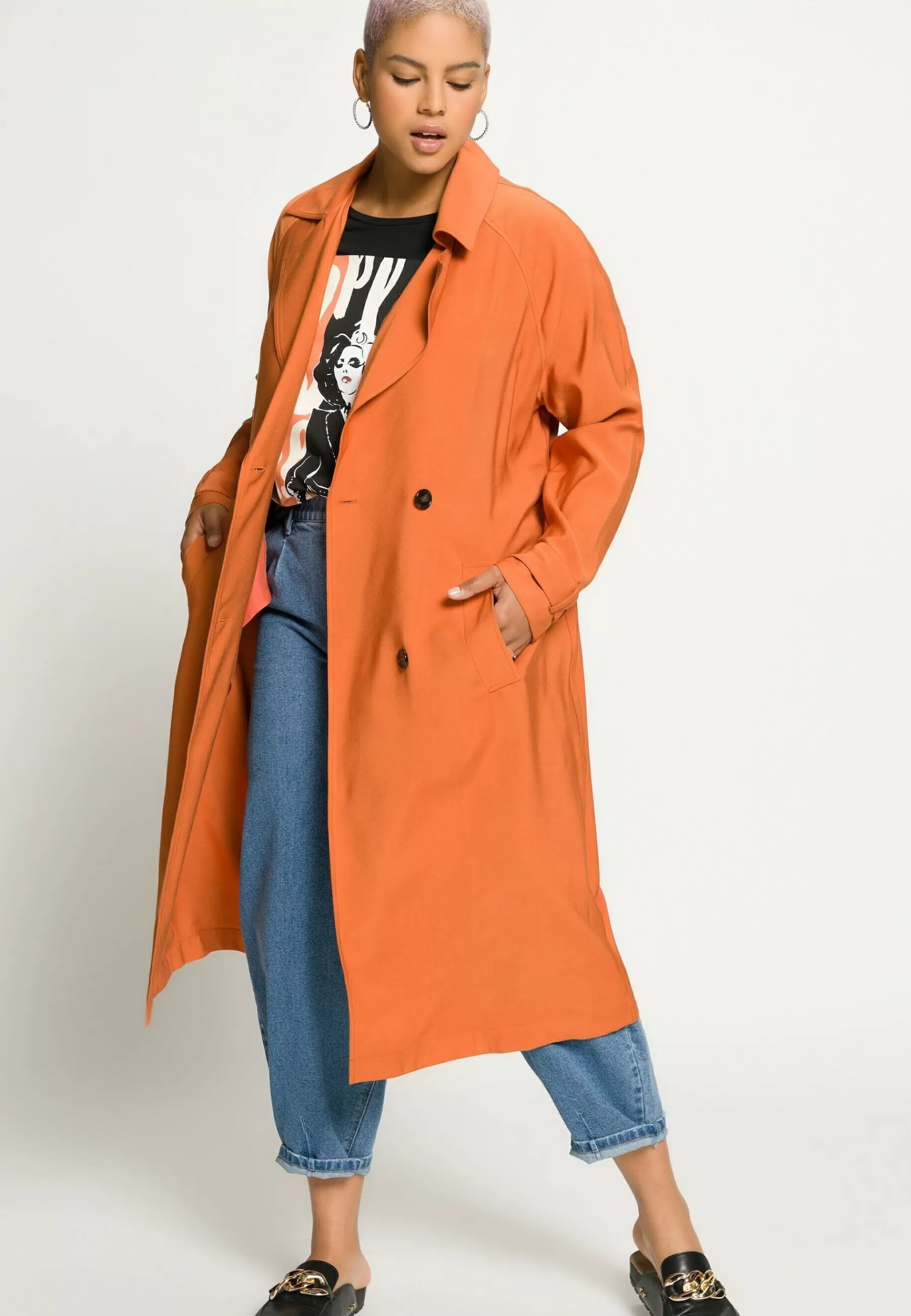 Dames Studio Untold Trenchcoats | Trenchcoat