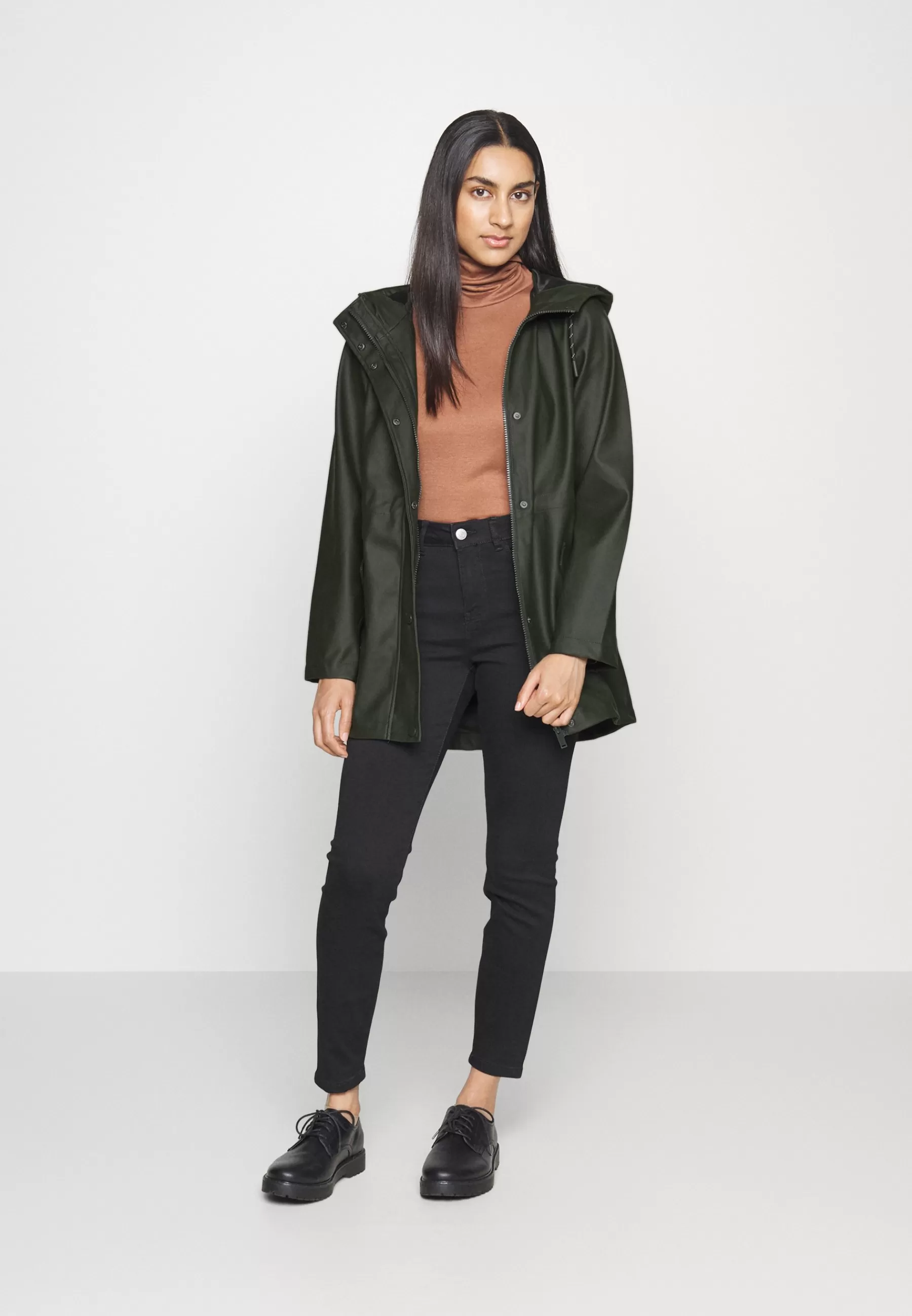 Vero Moda Petite Vmmalou Coated Jacket - Regenjas>Dames Parka's